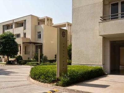 Fully Furnished Apartment Rent MGF The Villas Gurgaon